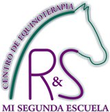 ACTIVIDAD DE OCIO EN EL CENTRO DE EQUINOTERAPIA MI 2ª ESCUELA